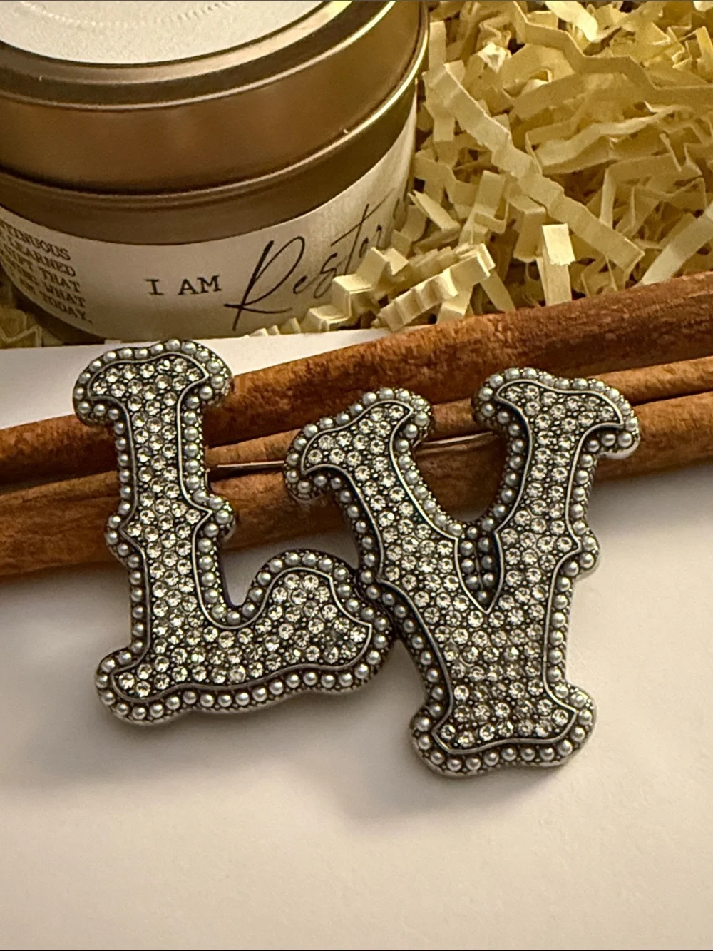 Fashion Jewelry Silver Crystal 'LV' Letter Brooch Pair